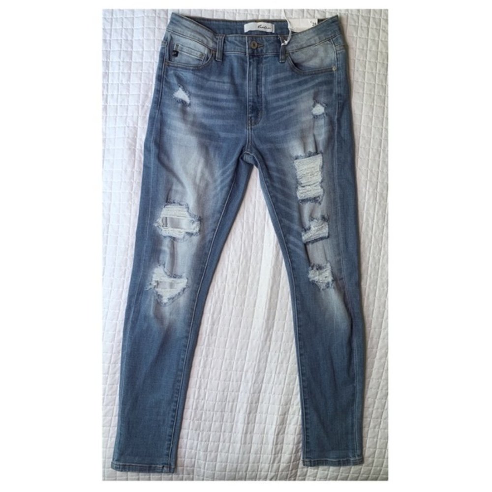 NWT Kancan Distressed Mid Rise Ankle Skinny Jeans - Picture 4 of 7